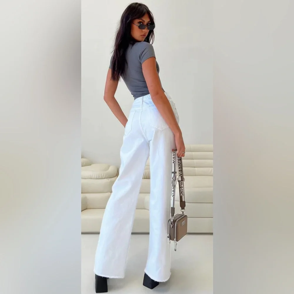 Princess Polly Carey Denim High Waist White Jeans | New without Tags - Picture 3 of 13